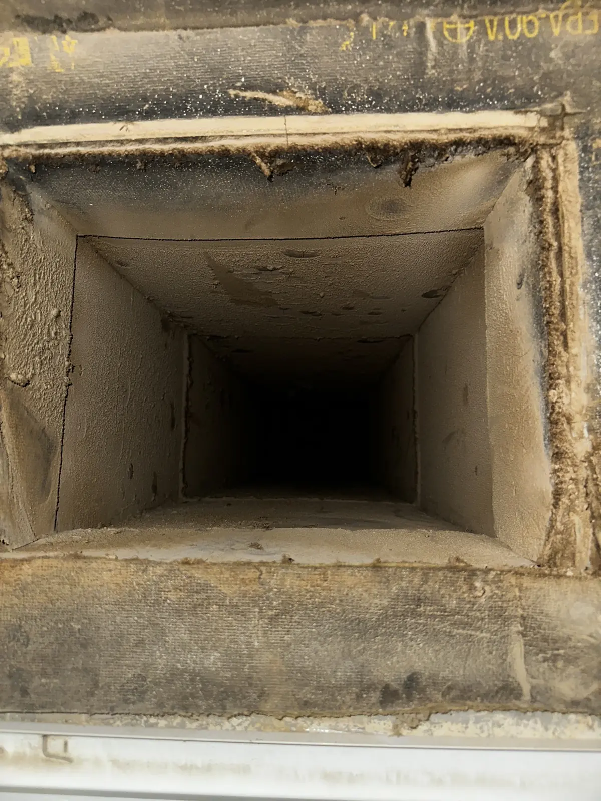 Supply duct opening at a register