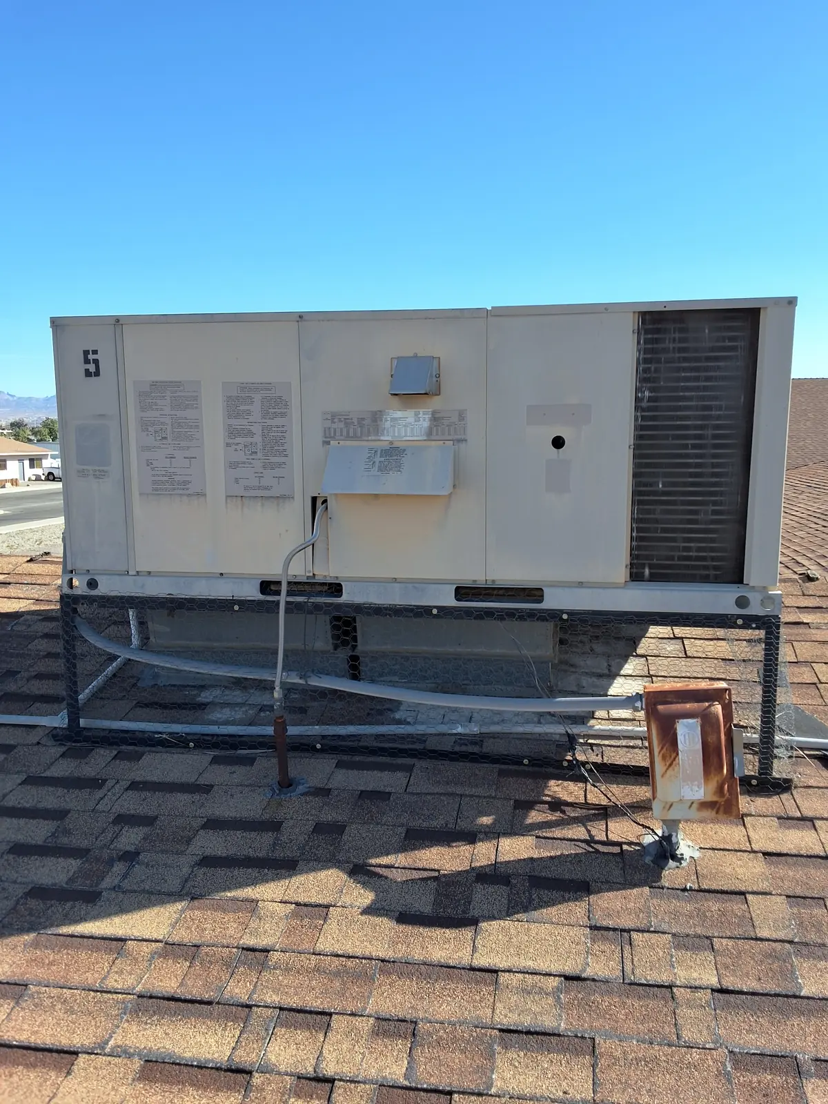 Rooftop package unit on a Fort Mohave home